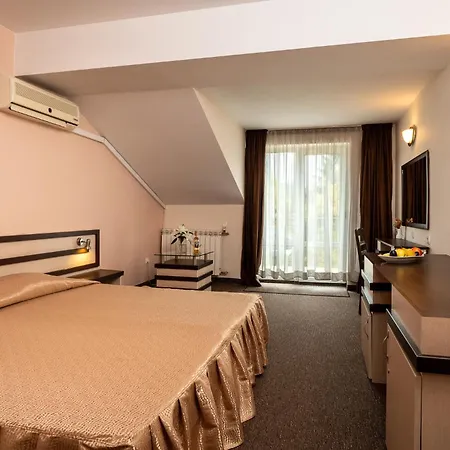 Spa Hotel Holiday Отель 4*