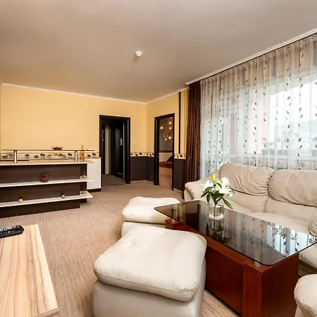 Отель Spa Hotel Holiday Велинград