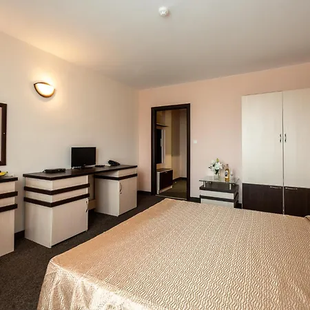 Szálloda Spa Hotel Holiday 4*