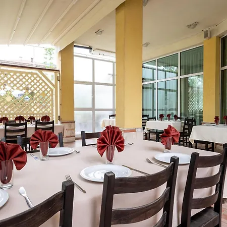 Spa Hotel Holiday 4* Velingrad