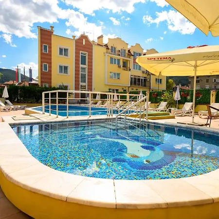 Spa Hotel Holiday 4*