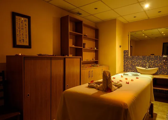 Otel Spa Hotel Holiday Velingrad