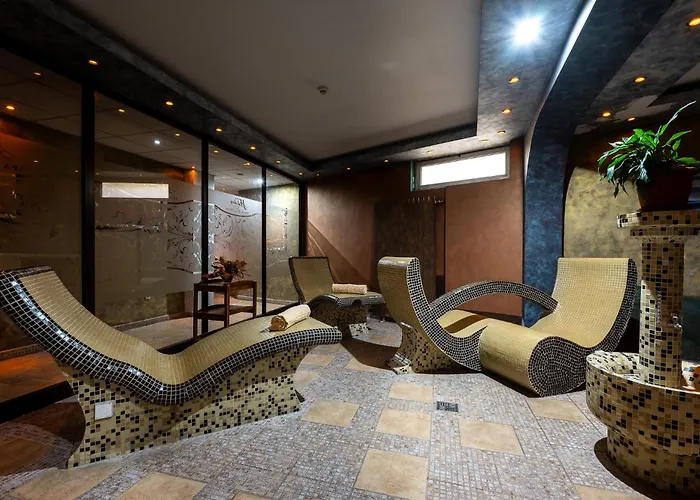 Spa Hotel Holiday Otel